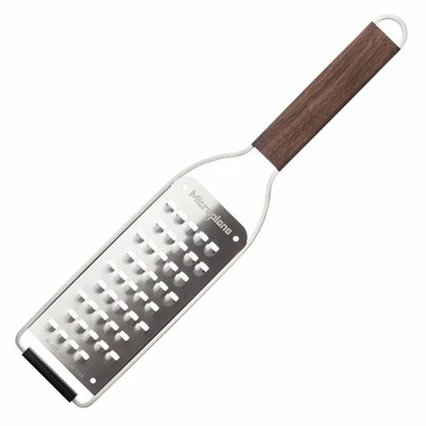 Microplane - Master Series Extra Coarse Grater 3 Microplane - Master Series Extra Coarse Grater