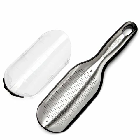 Microplane - Elite Series Fine Black Grater 3 Microplane - Elite Series Fine Black Grater